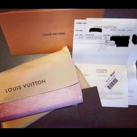 💯% Auth! LV Zippy wallet, Rose Nacre 🤩 - Picture 1 of 1